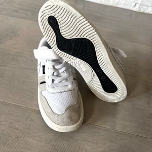 Nike squash summit white shoes